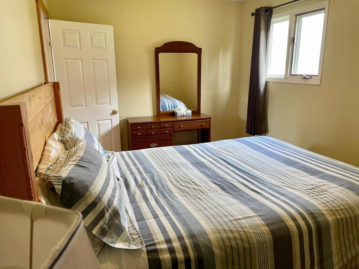 Bonne Bay Cottages Bonne Bay Pond Екстер'єр фото