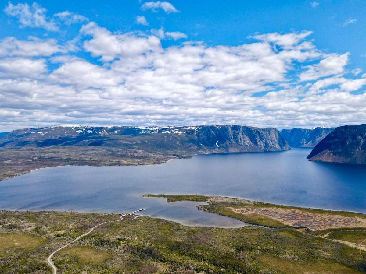 Bonne Bay Cottages Bonne Bay Pond Екстер'єр фото