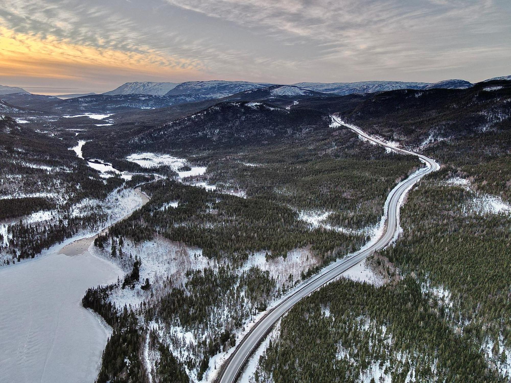 Bonne Bay Cottages Bonne Bay Pond Екстер'єр фото